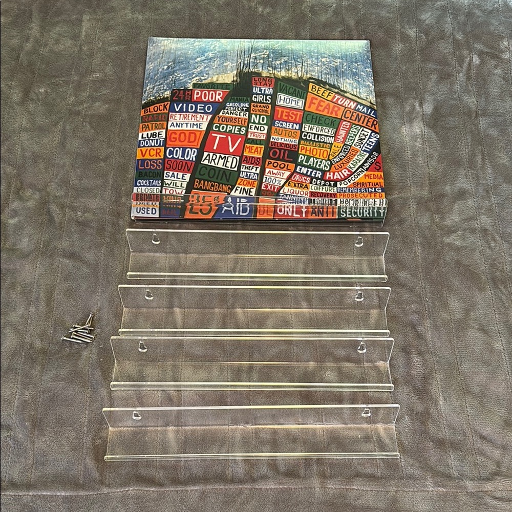 Set of 6 Acrylic Wall Display Shelves for Vinyl Records